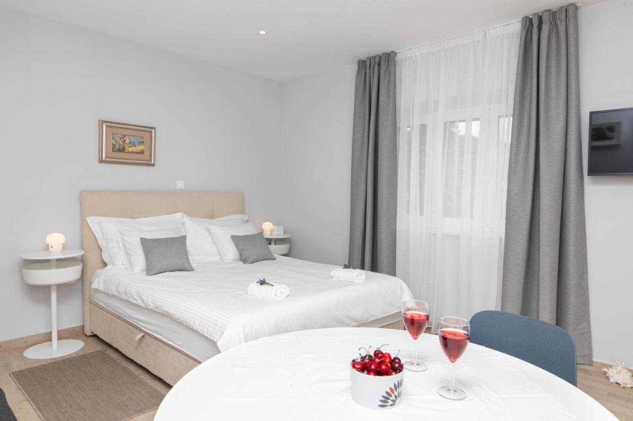 Apartman Ruzica ปูชิสชา ภายนอก รูปภาพ